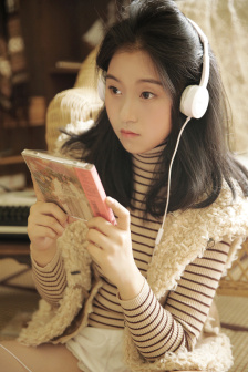 善良的女秘书的目的在线观看